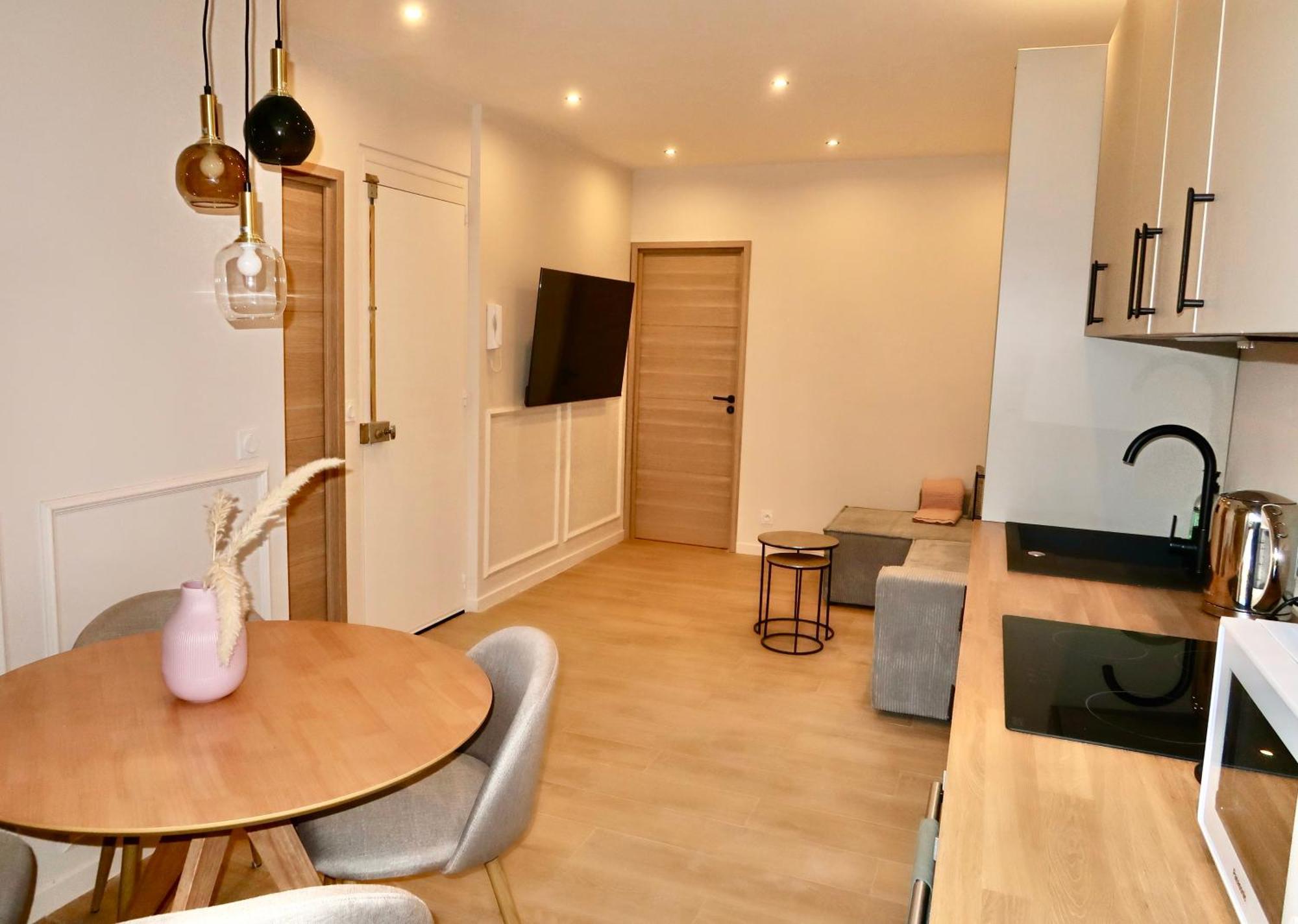 3 Pieces Renove Suquet Cannes Exterior foto